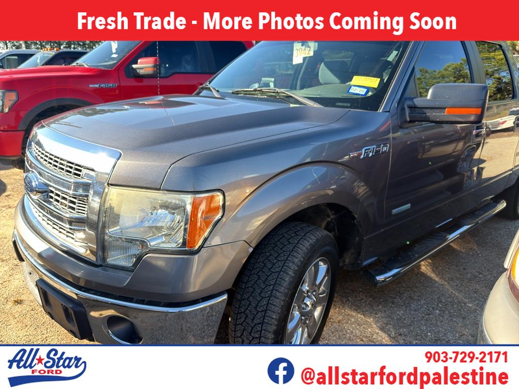 2013 Ford F-150 XLT's photo