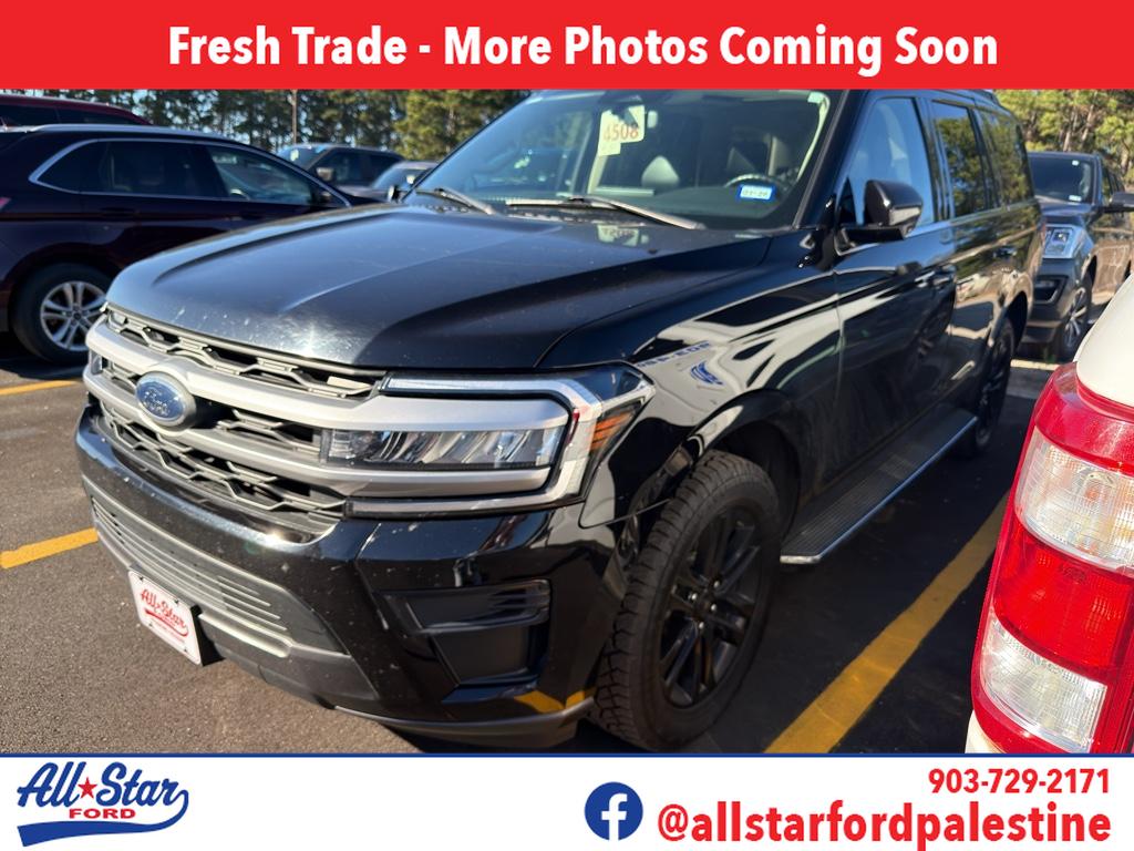 2022 Ford Expedition XLT's photo