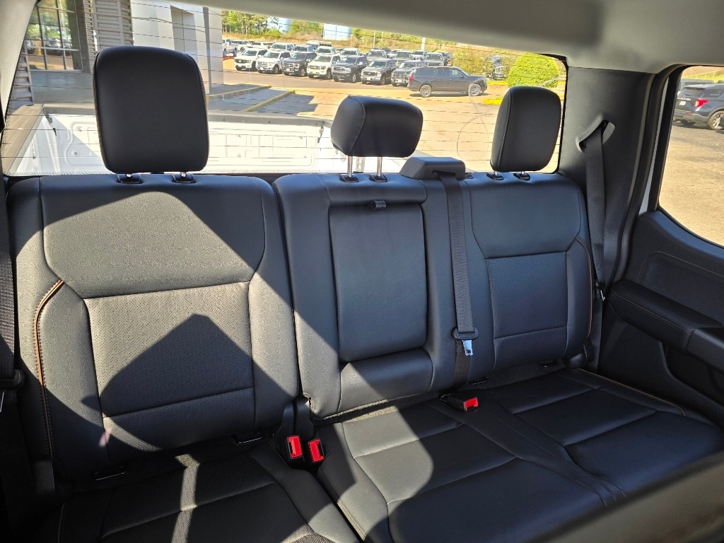 2026 Ford F-250 Super Duty Lariat - Photo 13