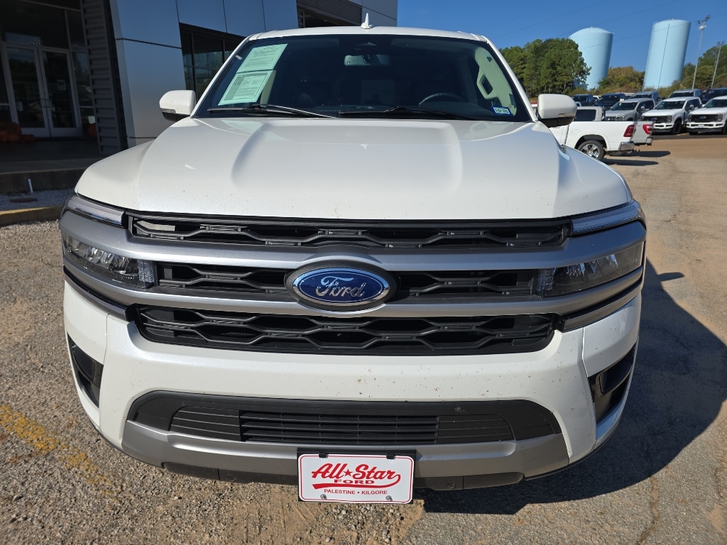 Used 2024 Ford Expedition XLT Sport Utility