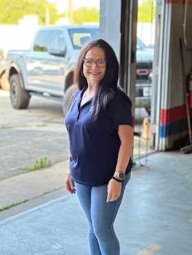 Staff member Lisa Lambright from ID_44627072e848
