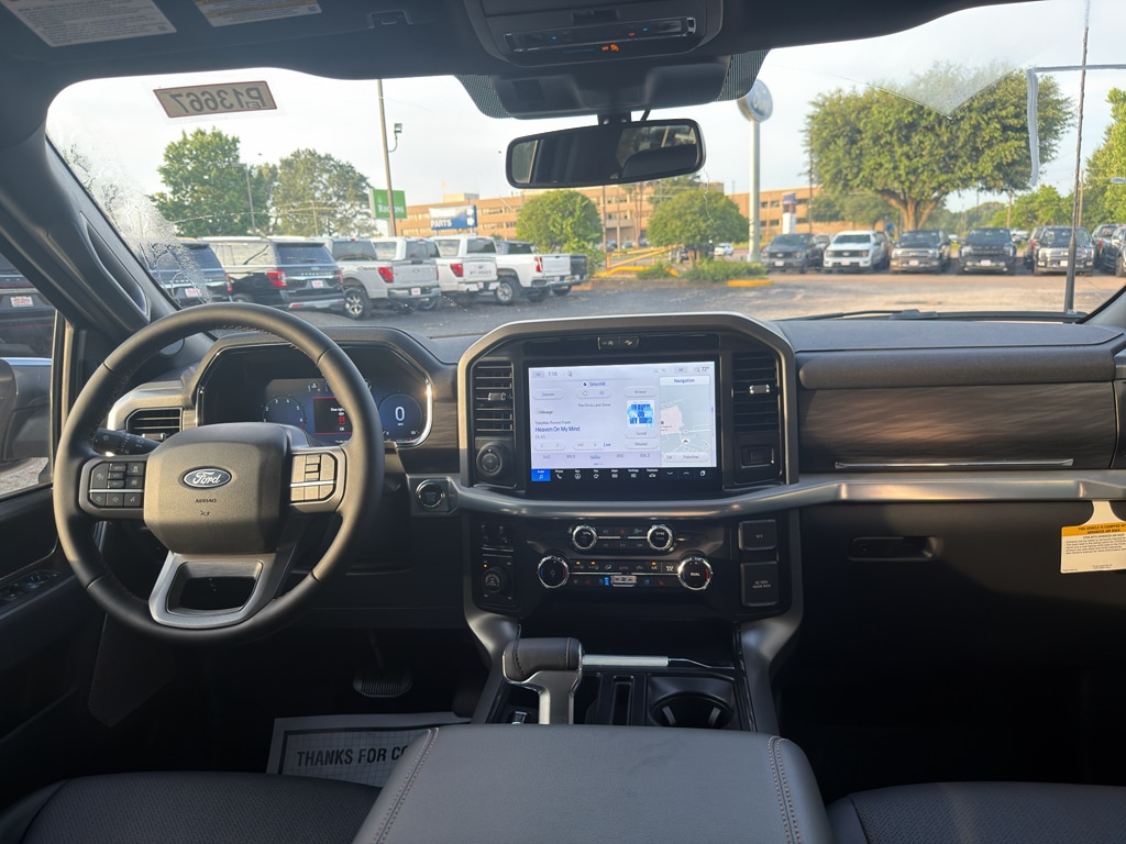 2026 Ford F-150 Lariat - Photo 18