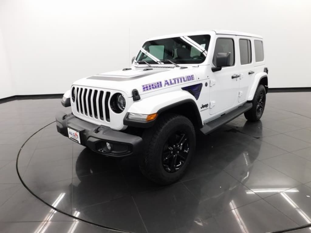Used 2023 Jeep Wrangler 4-DOOR SAHARA 4X4 SUV