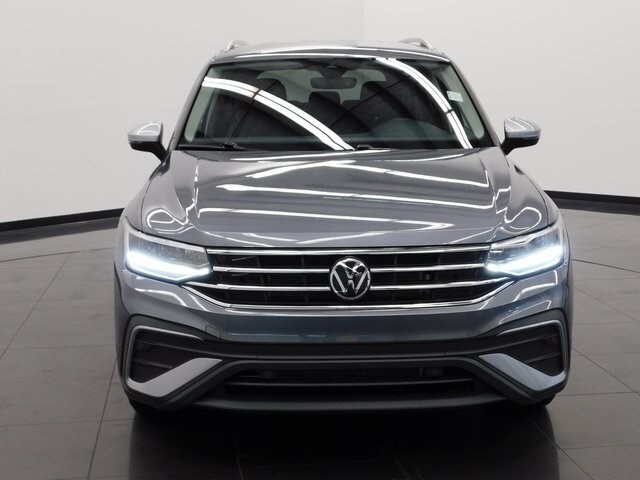 2024 Volkswagen Tiguan Wolfsburg Edition photo 3