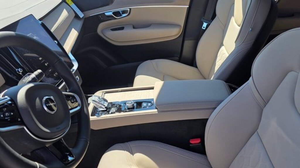 New 2026 Volvo XC90 B6 Plus 7-Seater SUV