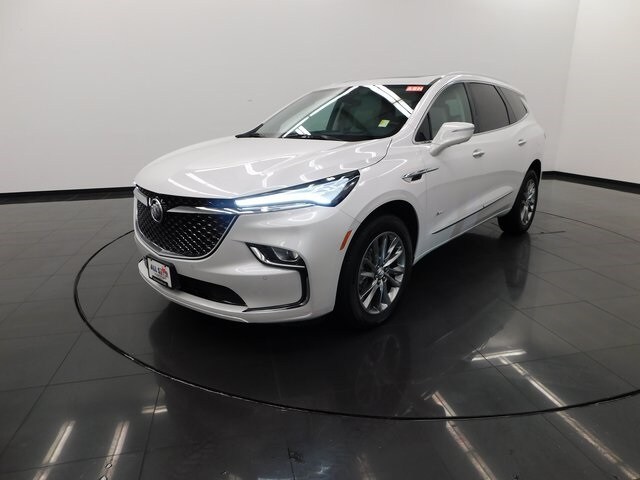 2024 Buick Enclave Avenir photo 4