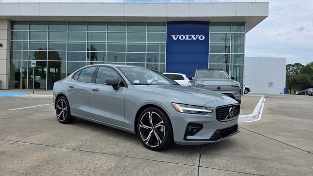 2025 Volvo S60 Sedan 