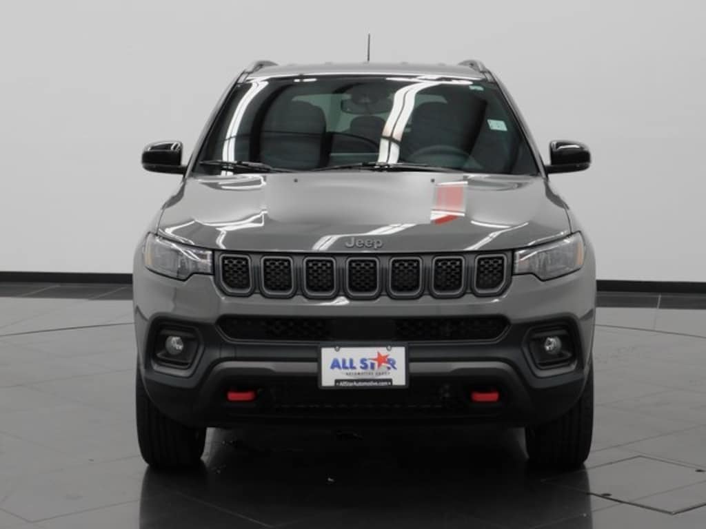 Used 2024 Jeep Compass Trailhawk SUV