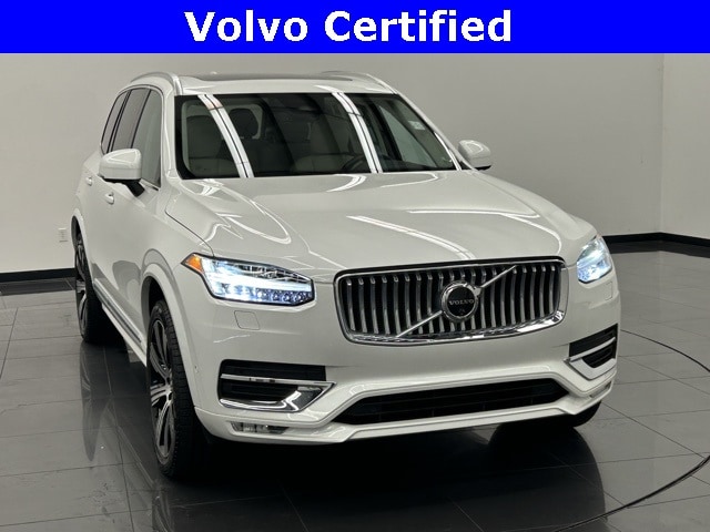2024 Volvo XC90 B5 Plus Bright