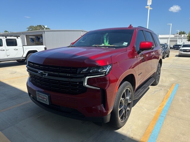 2022 Chevrolet Tahoe RST photo 2