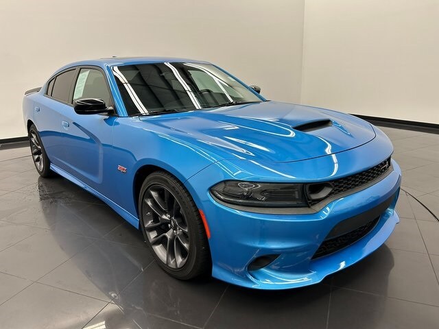 2023 Dodge Charger R/T Scat Pack photo 2