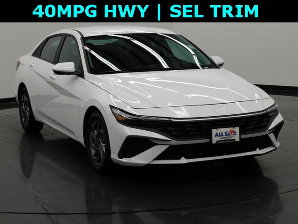 Used 2024 Hyundai Elantra SEL Sedan