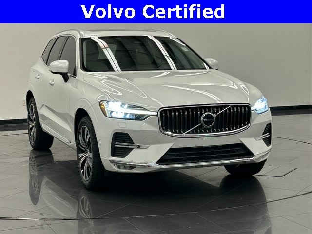 2023 Volvo XC60 B5 FWD Plus Bright