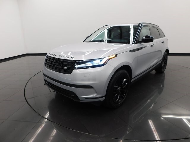 2024 Land Rover Range Rover Velar P250 S photo 4