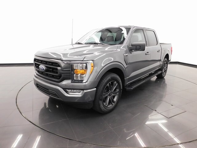 2023 Ford F-150 XLT photo 4