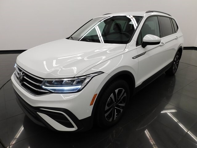 2024 Volkswagen Tiguan S photo 3