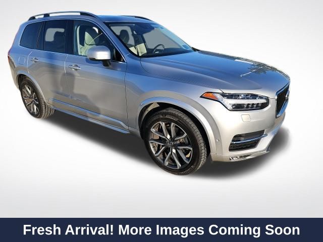2018 Volvo XC90 Momentum