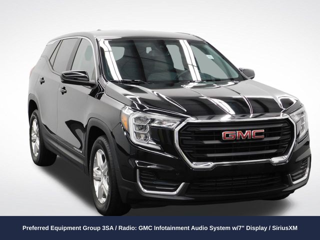2024 GMC Terrain SLE's photo