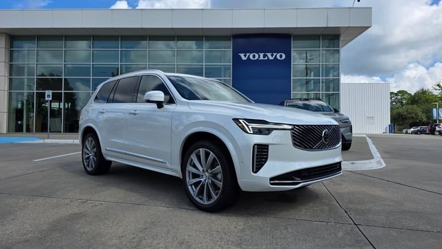 2026 Volvo XC90 Plus's photo