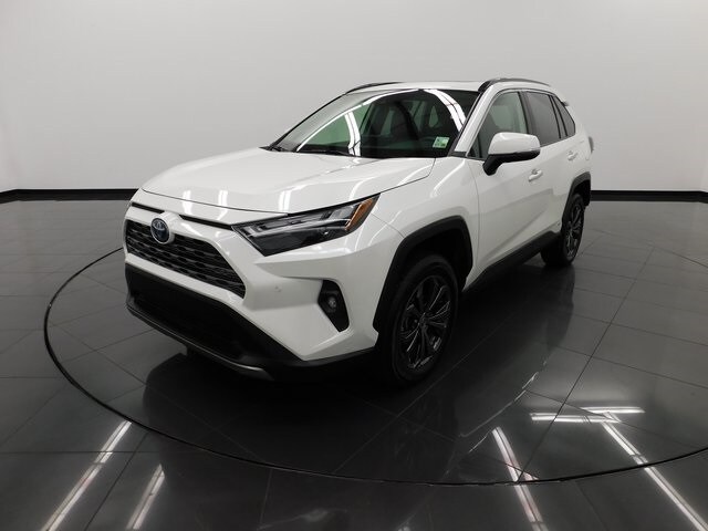 2022 Toyota RAV4 Hybrid Limited photo 4