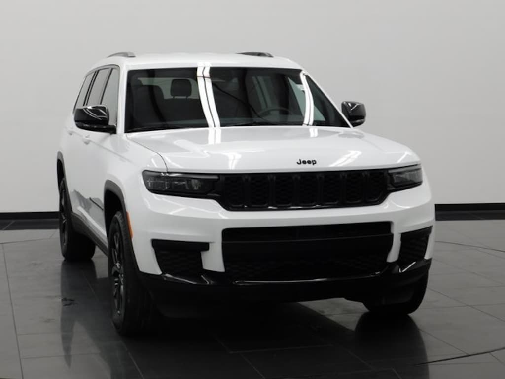 Used 2024 Jeep Grand Cherokee L Altitude SUV