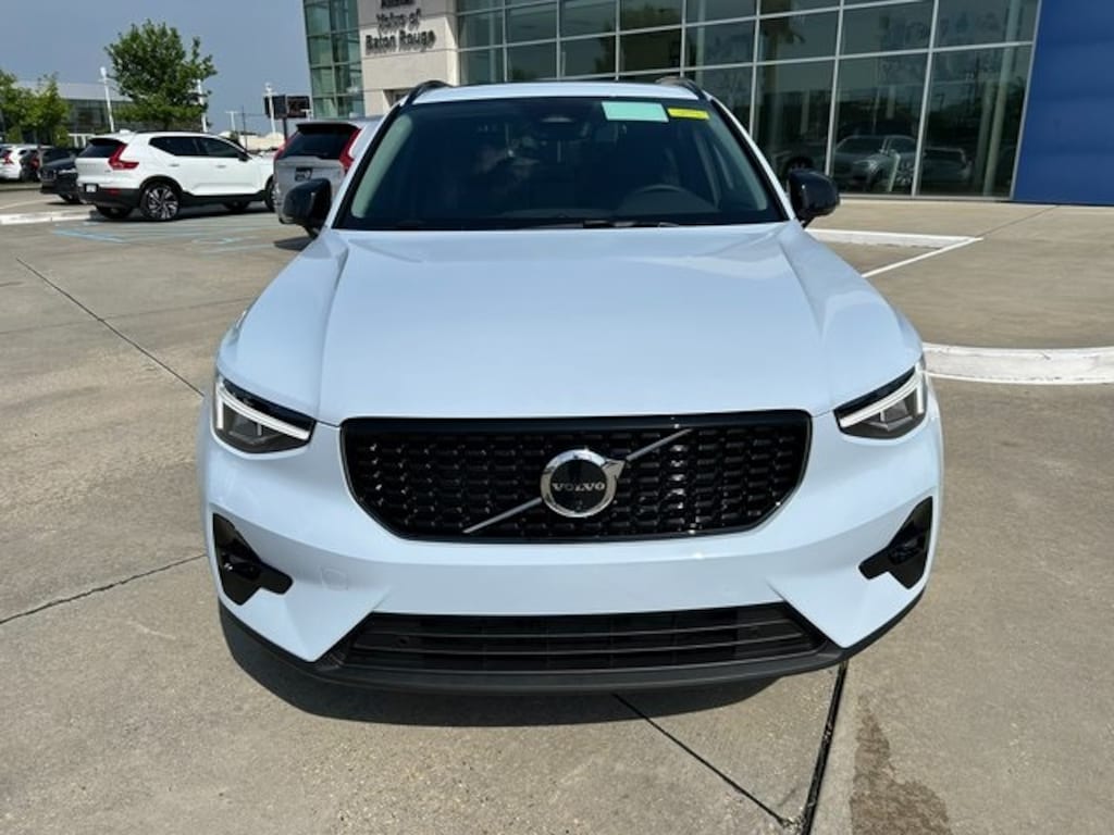 New 2026 Volvo XC40 Plus SUV