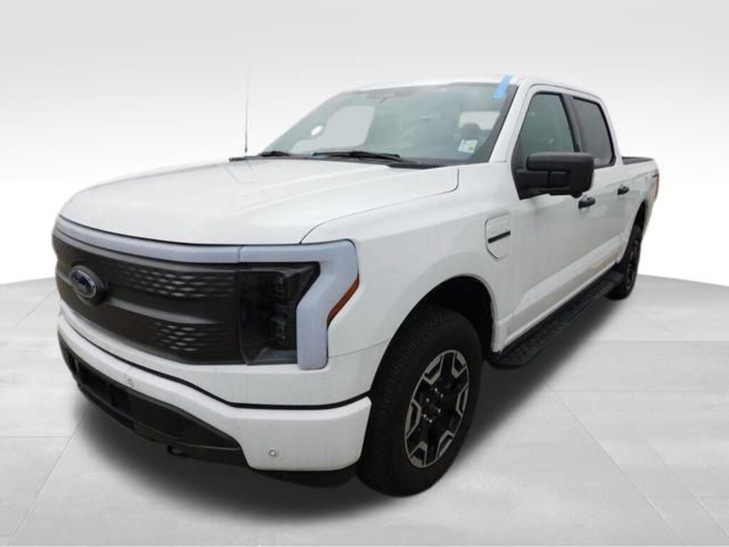 Certified 2023 Ford F-150 Lightning XLT Truck