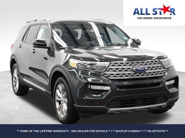 2023 Ford Explorer Limited's photo