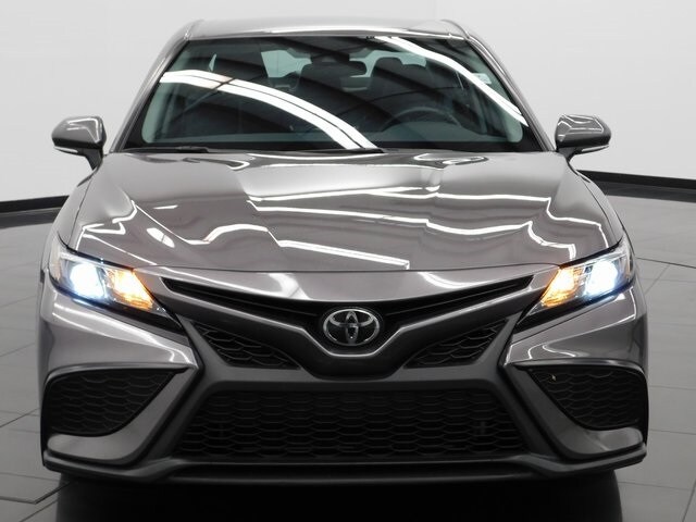 2024 Toyota Camry SE photo 2
