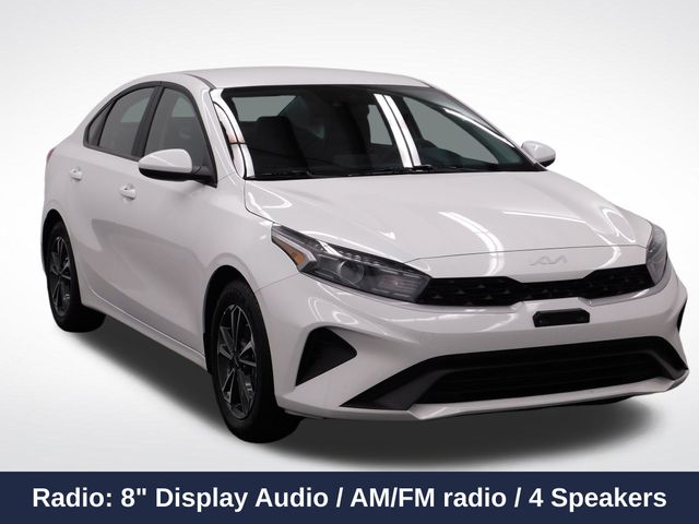 2024 Kia Forte LXS's photo