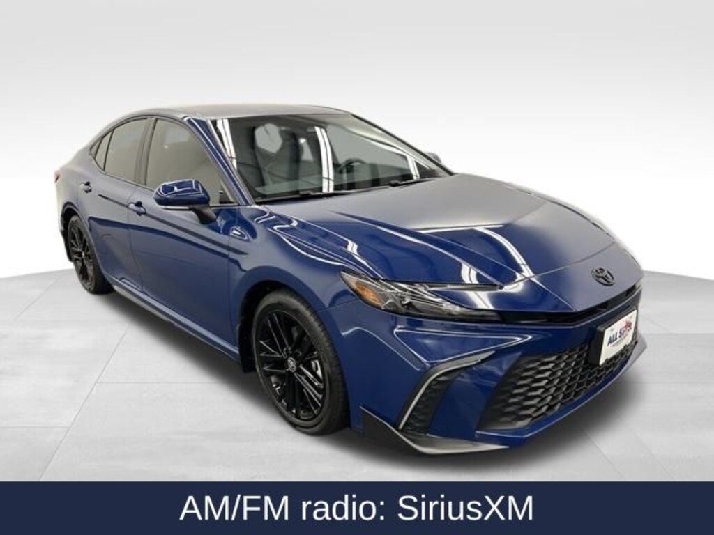 Used 2025 Toyota Camry SE Sedan
