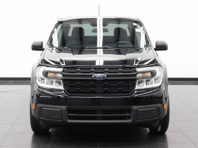 2024 Ford Maverick XL photo 2