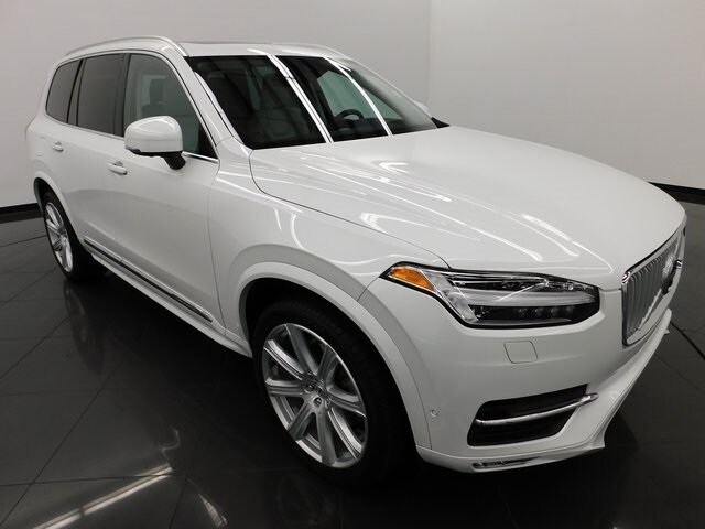 2019 Volvo XC90 T6 Inscription photo 2