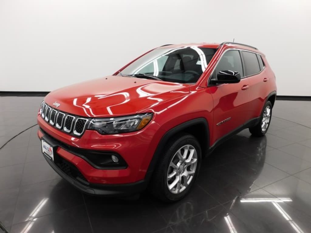 Used 2023 Jeep Compass Latitude Lux SUV