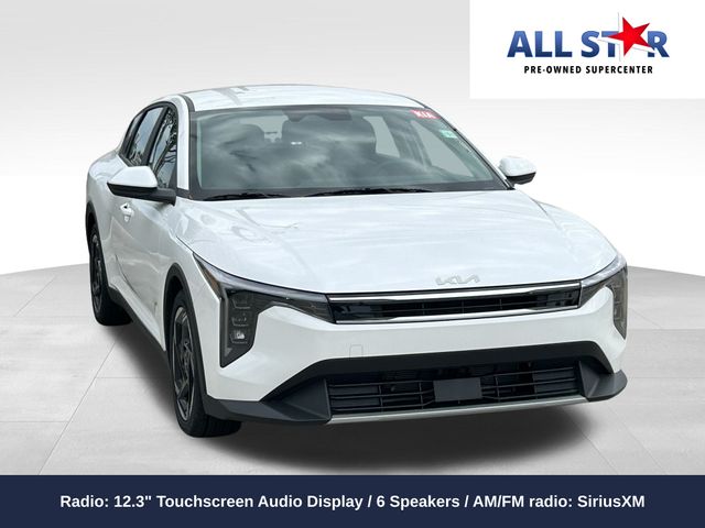 2025 Kia K4 EX's photo