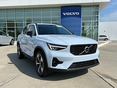2026 Volvo XC40 Plus AWD SUV
