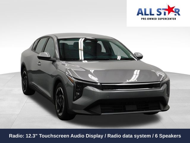 2025 Kia K4 EX's photo