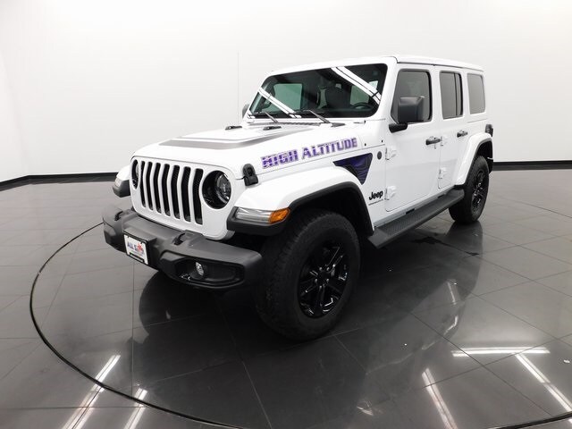2023 Jeep Wrangler Altitude photo 4