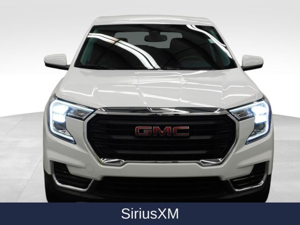 Used 2024 GMC Terrain SLE SUV