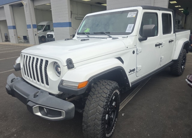 2023 Jeep Gladiator Sport S's photo