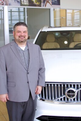 Staff member Thomas Waguespack from ID_182740ab9659