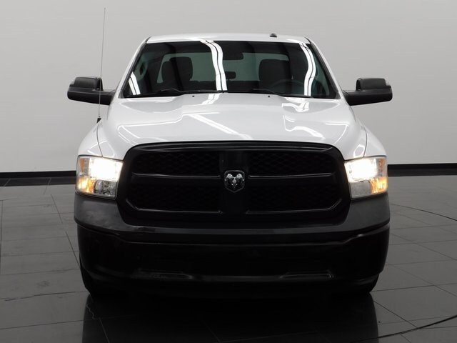 2021 Ram 1500 Classic Tradesman photo 3