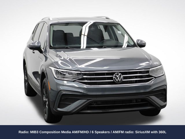 2024 Volkswagen Tiguan SE's photo