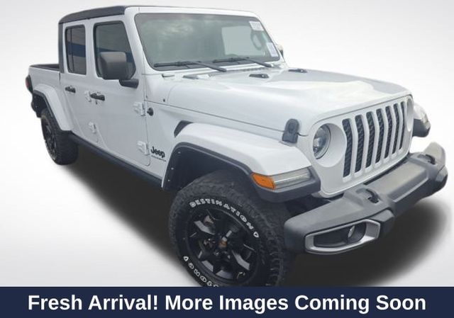 2023 Jeep Gladiator Sport S's photo