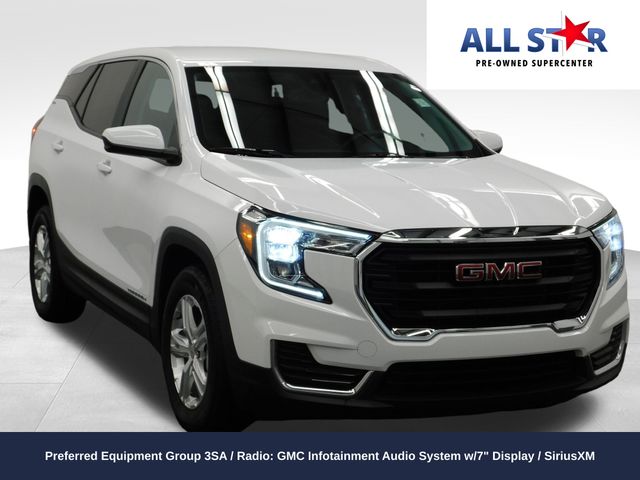 2024 GMC Terrain SLE's photo