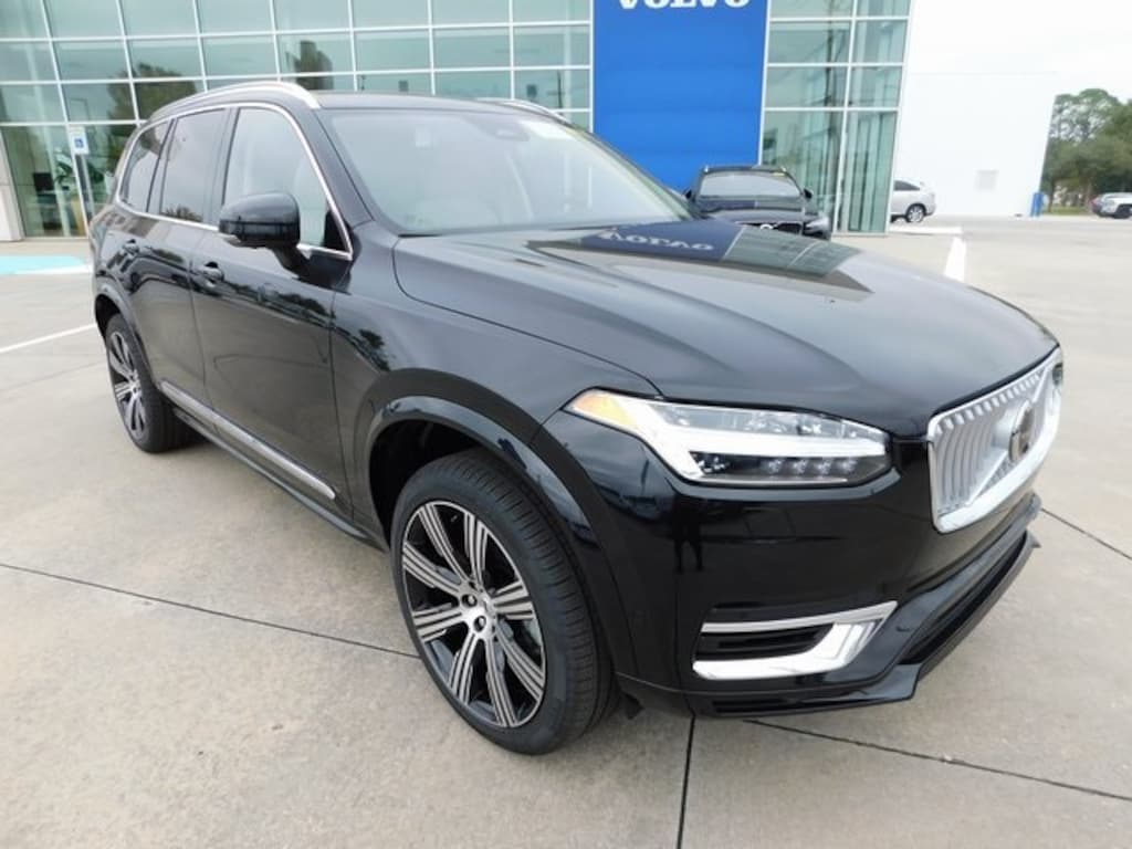 New 2025 Volvo XC90 Plug-In Hybrid T8 Plus SUV