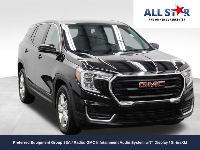 2024 GMC Terrain SLE's photo