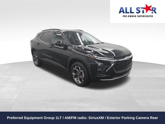 2024 Chevrolet Trax LT's photo