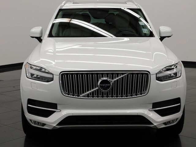 2019 Volvo XC90 T6 Inscription photo 3