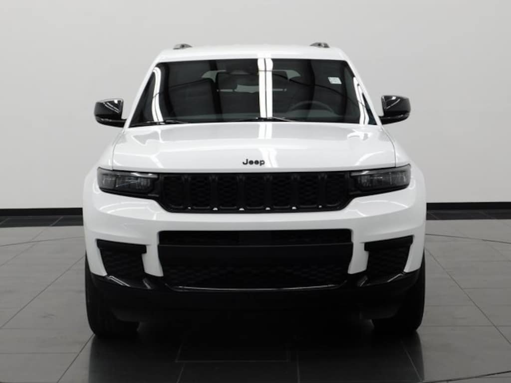 Used 2024 Jeep Grand Cherokee L Altitude SUV